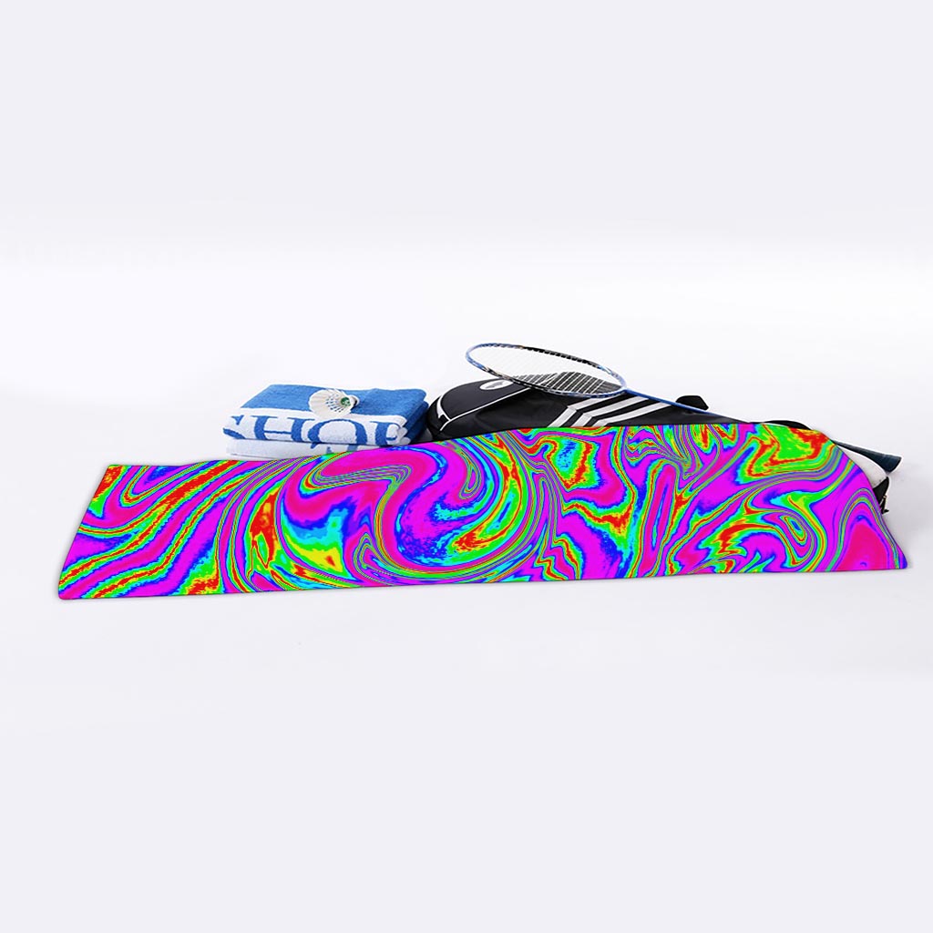 Abstract Psychedelic Liquid Trippy Print Sports Towel