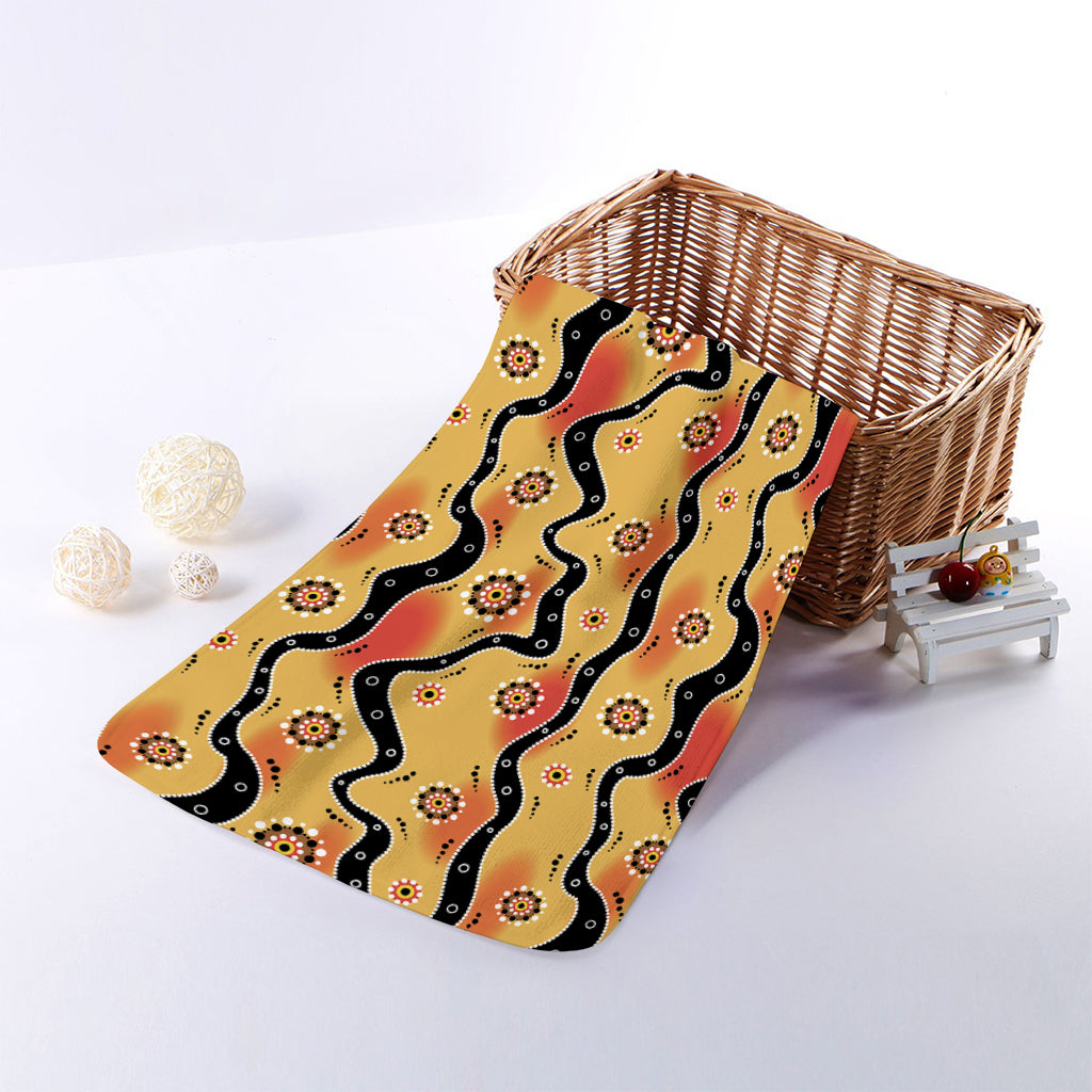 Australian Aboriginal Pattern Print Towel