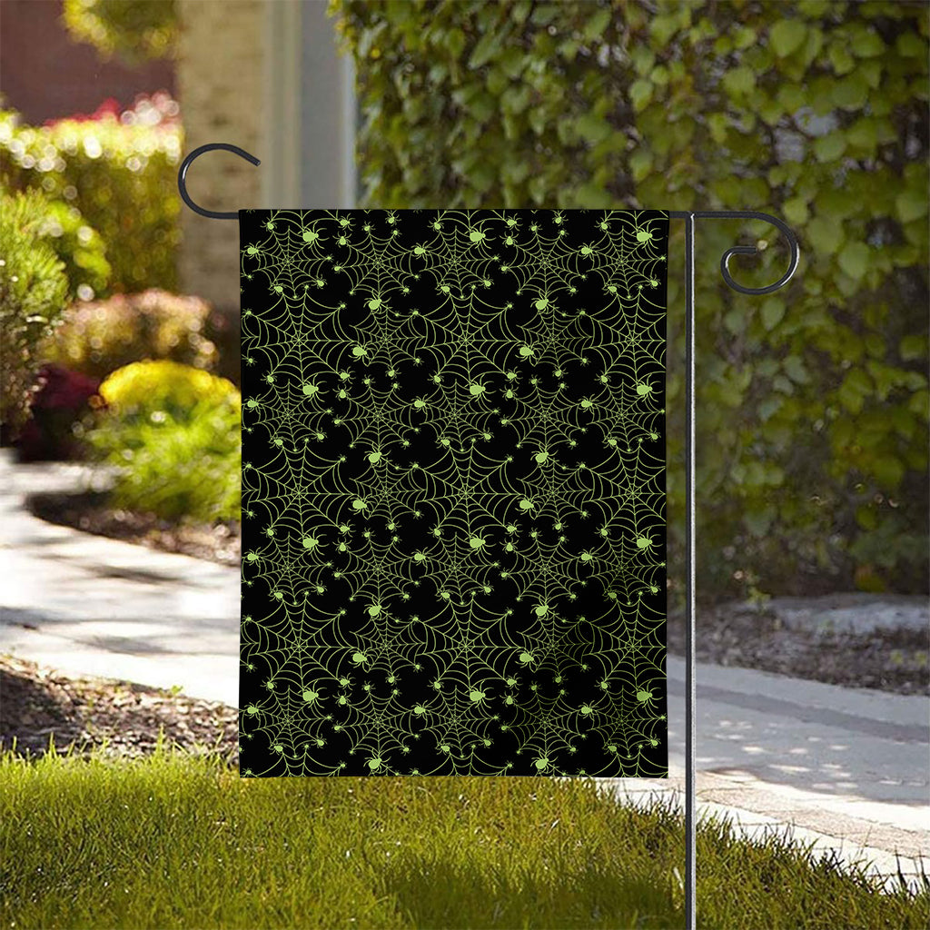 Black And Green Spider Web Pattern Print House Flag