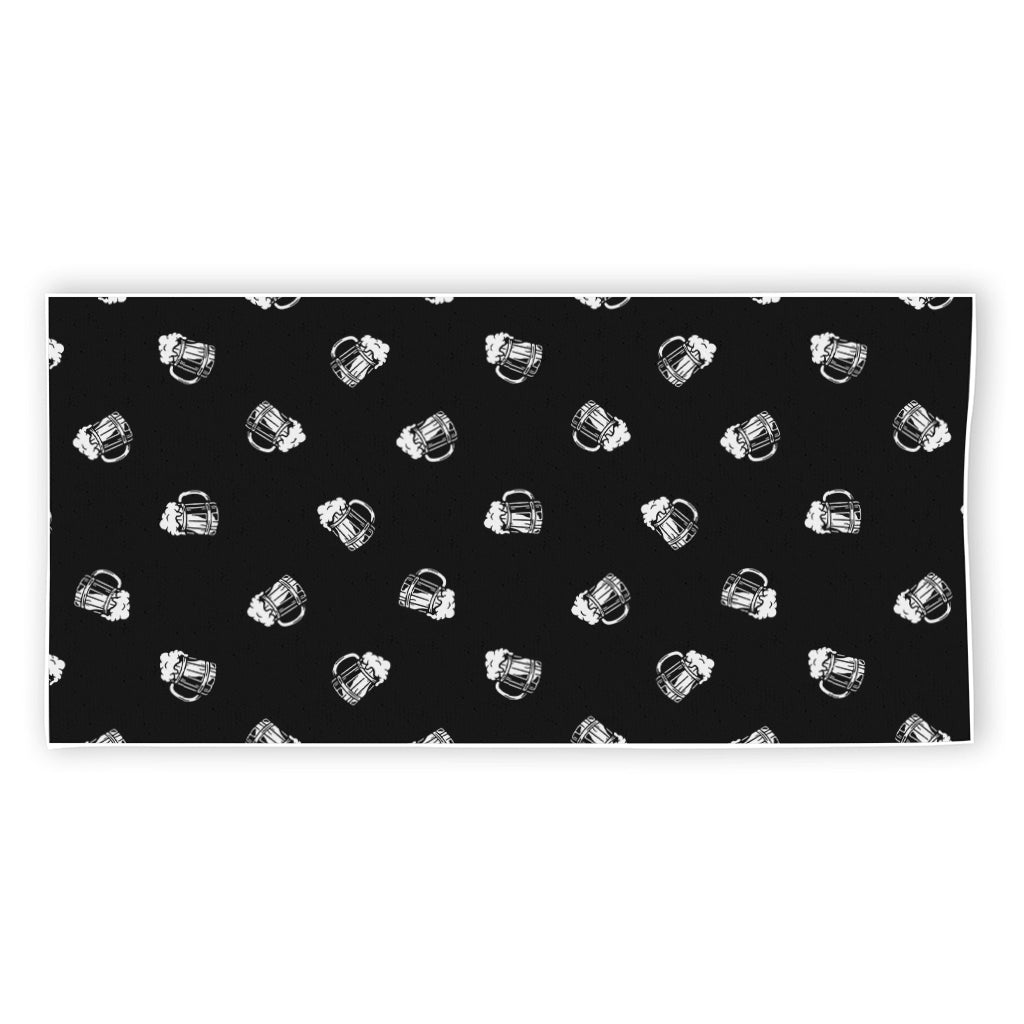 Black And White Beer Pattern Print Beach Towel
