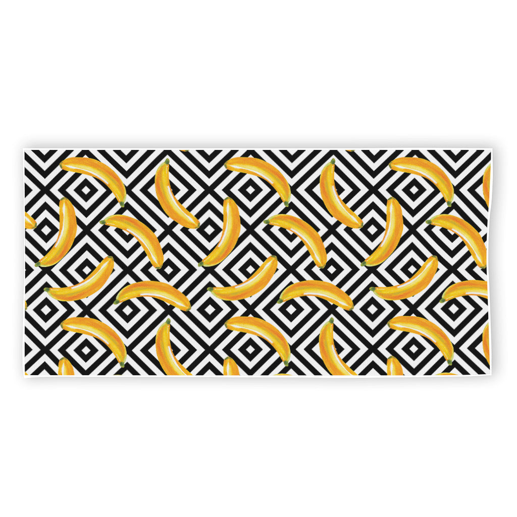 Black And White Geometric Banana Print Beach Towel