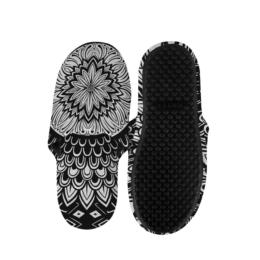 Black And White Mandala Print Slippers