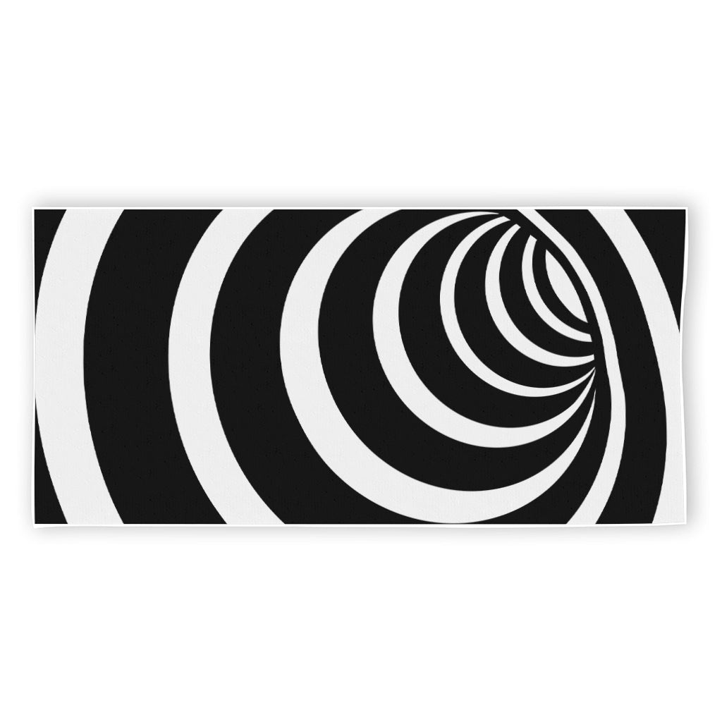 Black And White Optical Illusion Print Beach Towel