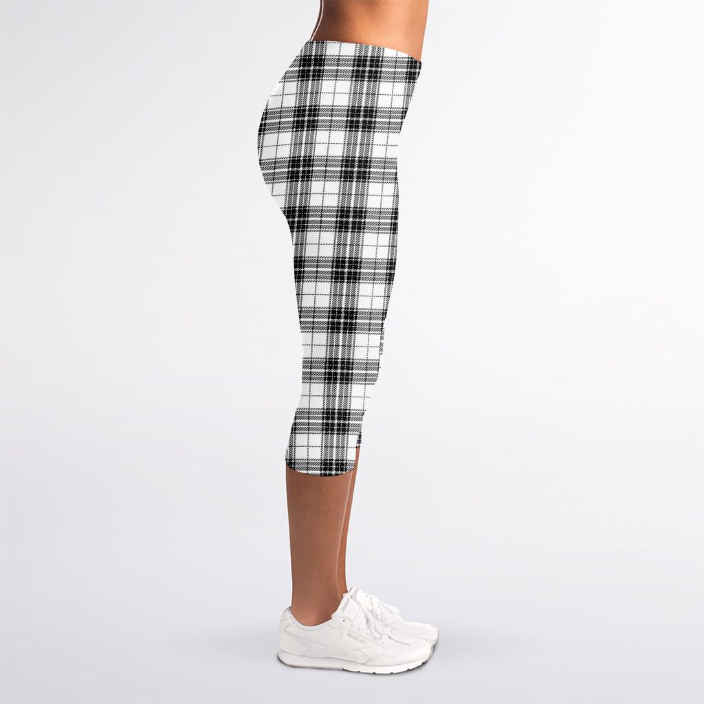 Black And White Tartan Pattern Print Women's Capri Leggings