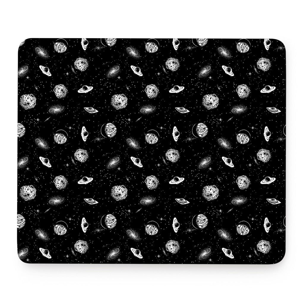 Black And White UFO Pattern Print Mouse Pad