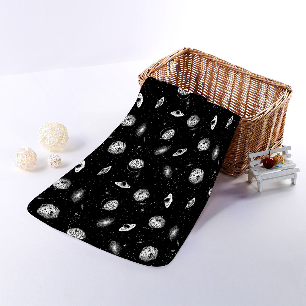 Black And White UFO Pattern Print Towel
