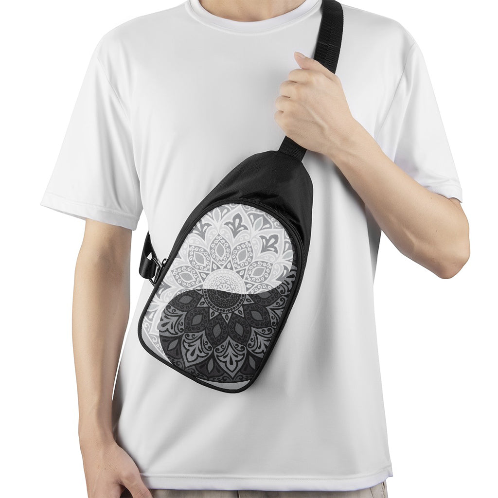 Black And White Yin Yang Mandala Print Chest Bag