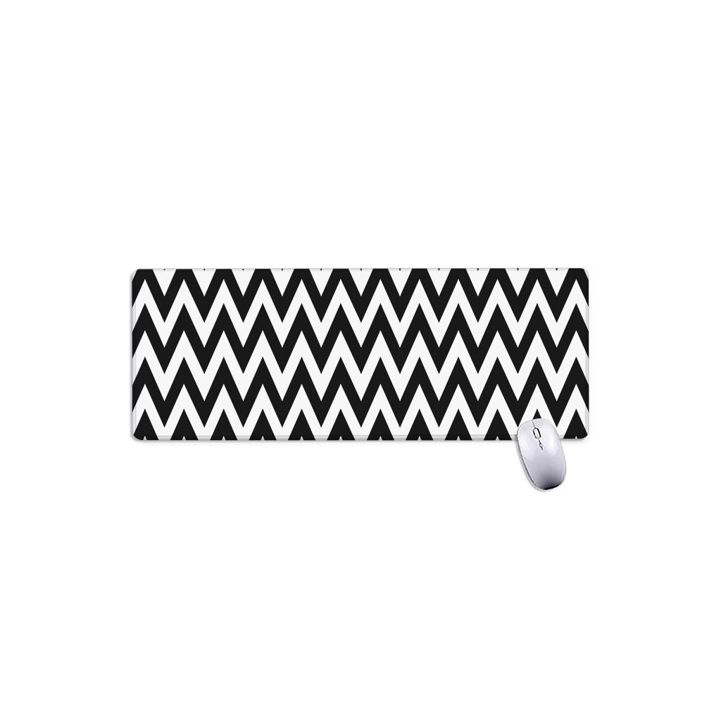 Black And White Zigzag Pattern Print Extended Mouse Pad