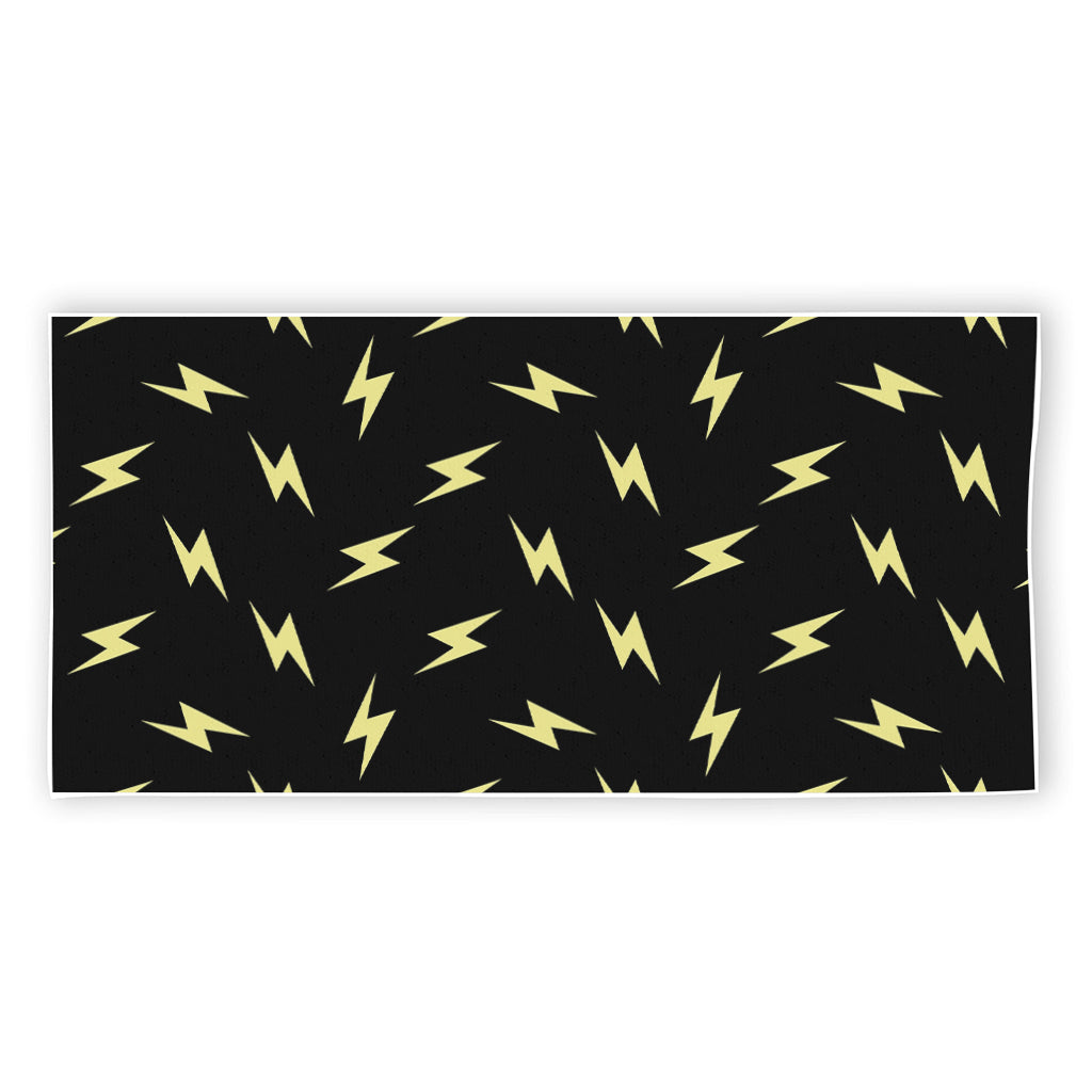 Black And Yellow Lightning Pattern Print Beach Towel