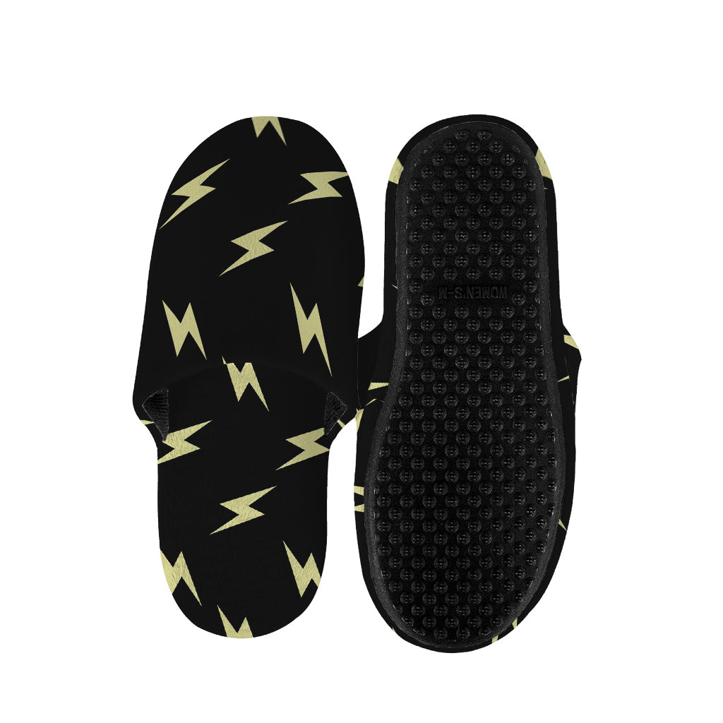 Black And Yellow Lightning Pattern Print Slippers