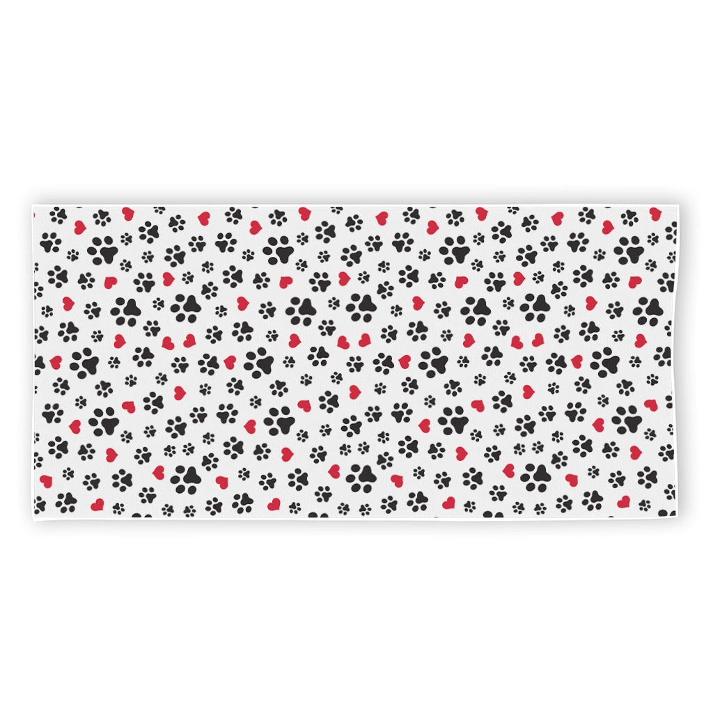 Black Paw And Heart Pattern Print Beach Towel