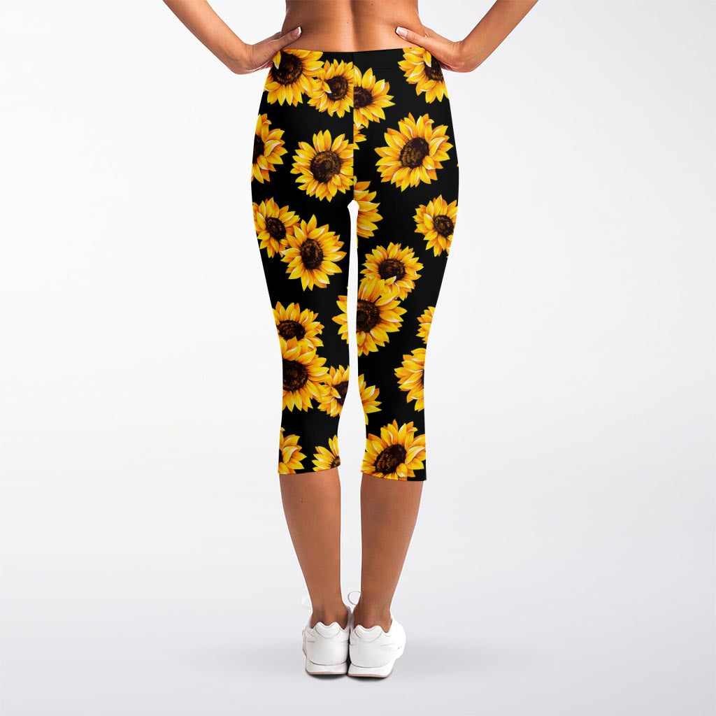 Black Sunflower Pattern Print Women's Capri Leggings