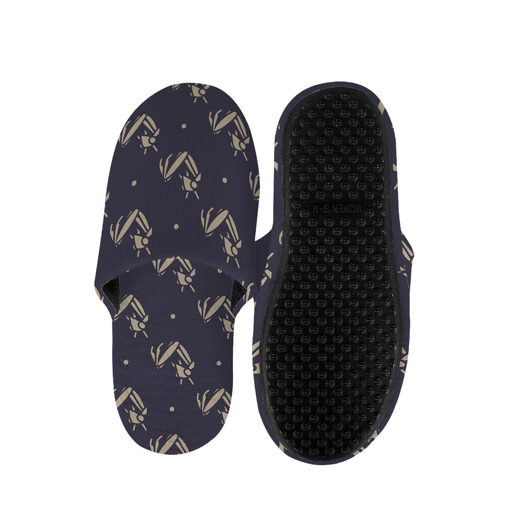 Blue And Beige Mantis Pattern Print Slippers