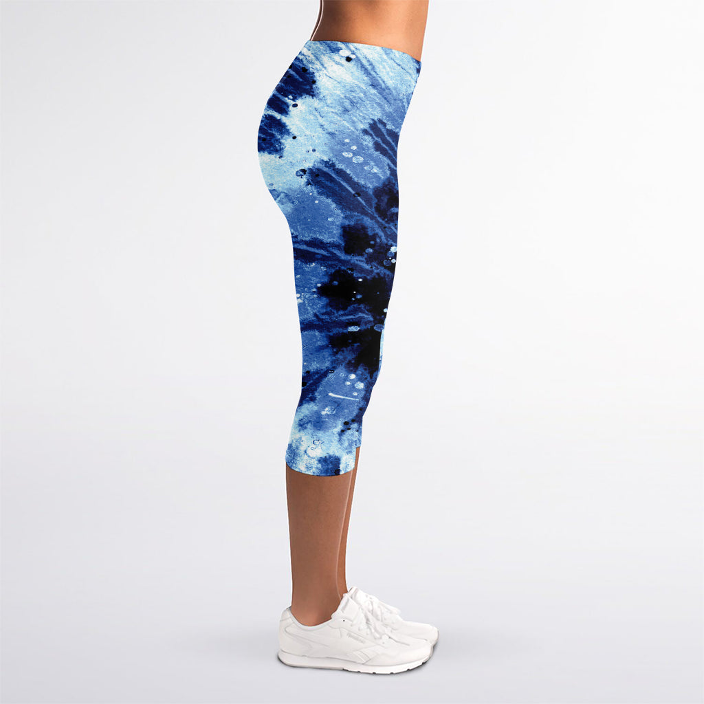 Blue And Black Tie Dye Print Women's Capri Leggings