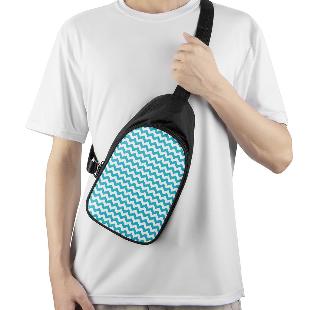 Blue And White Chevron Pattern Print Chest Bag