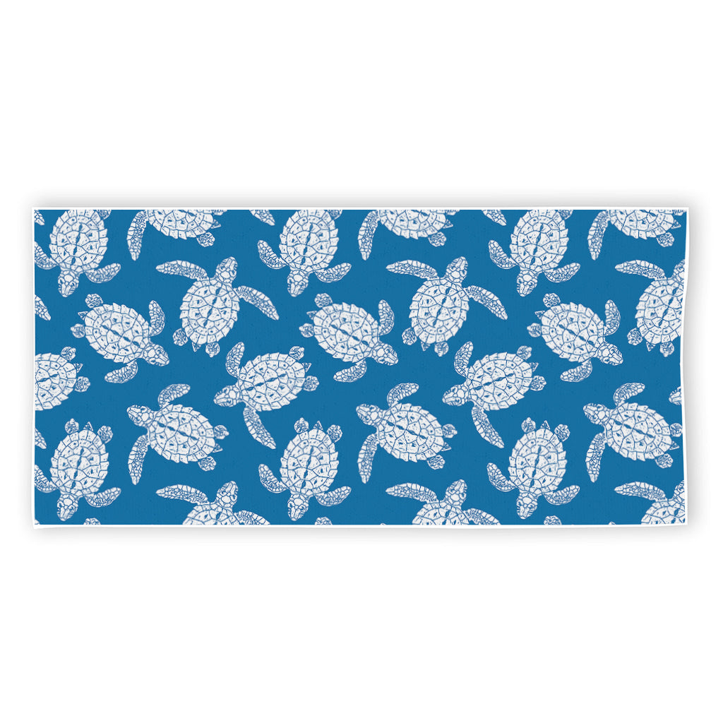 Blue And White Sea Turtle Pattern Print Beach Towel