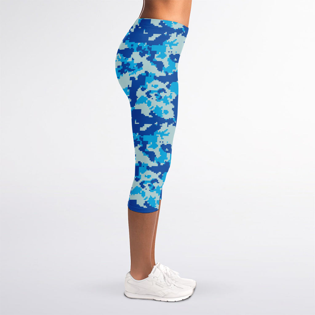 Blue Digital Camo Pattern Print Women's Capri Leggings