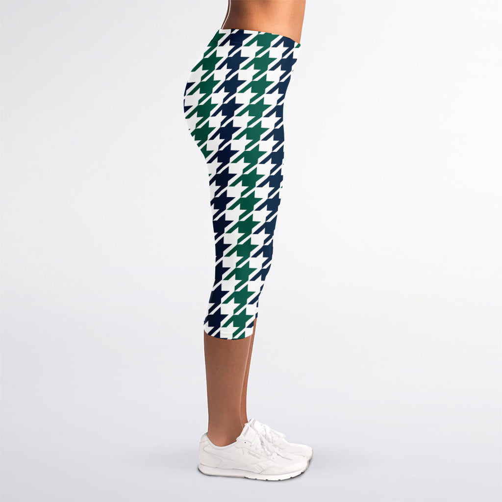 Blue Green And White Houndstooth Print Women's Capri Leggings