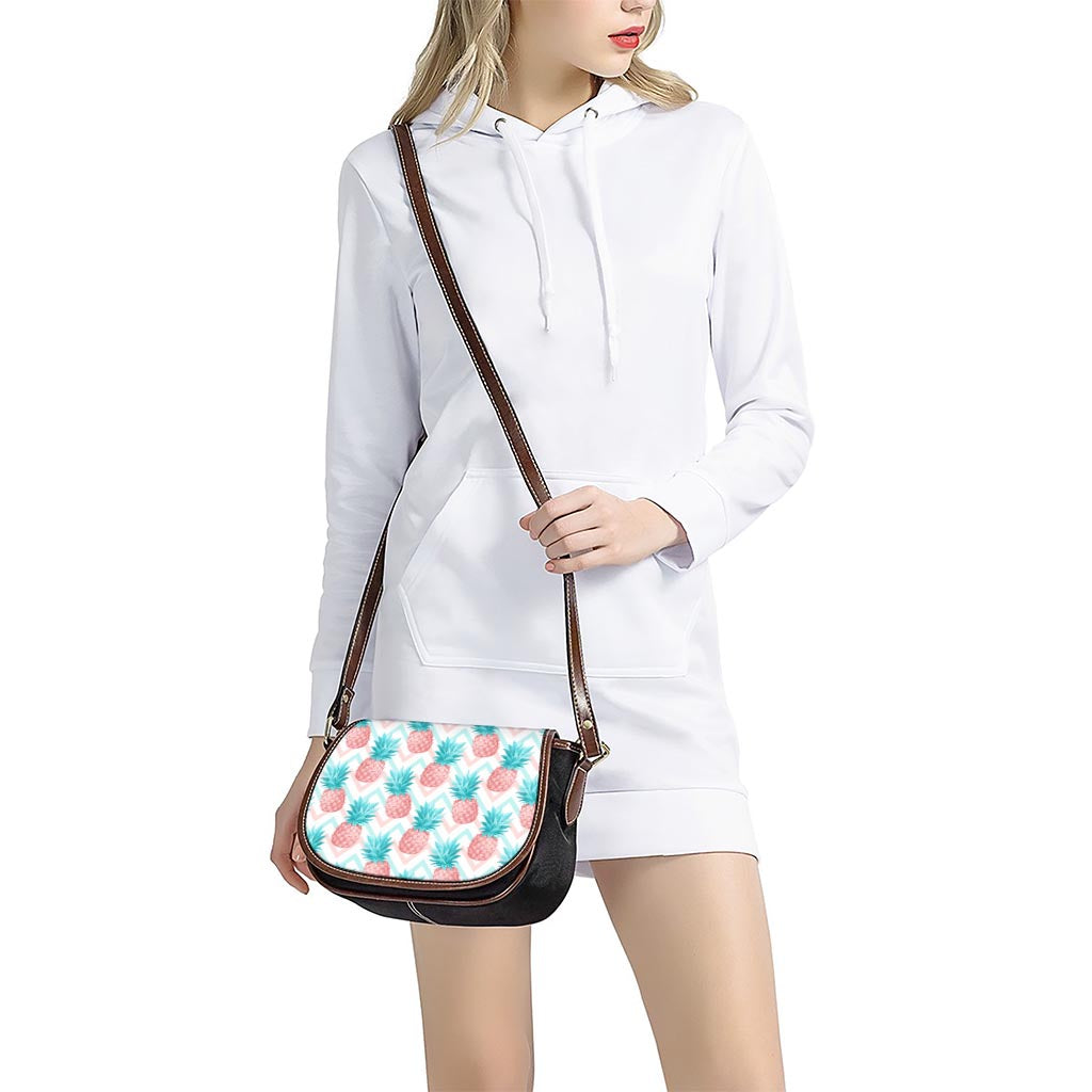 Bright Zig Zag Pineapple Pattern Print Saddle Bag
