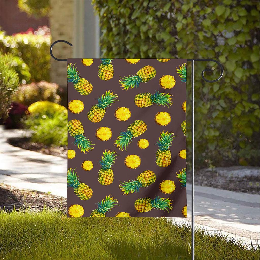 Brown Pineapple Pattern Print House Flag