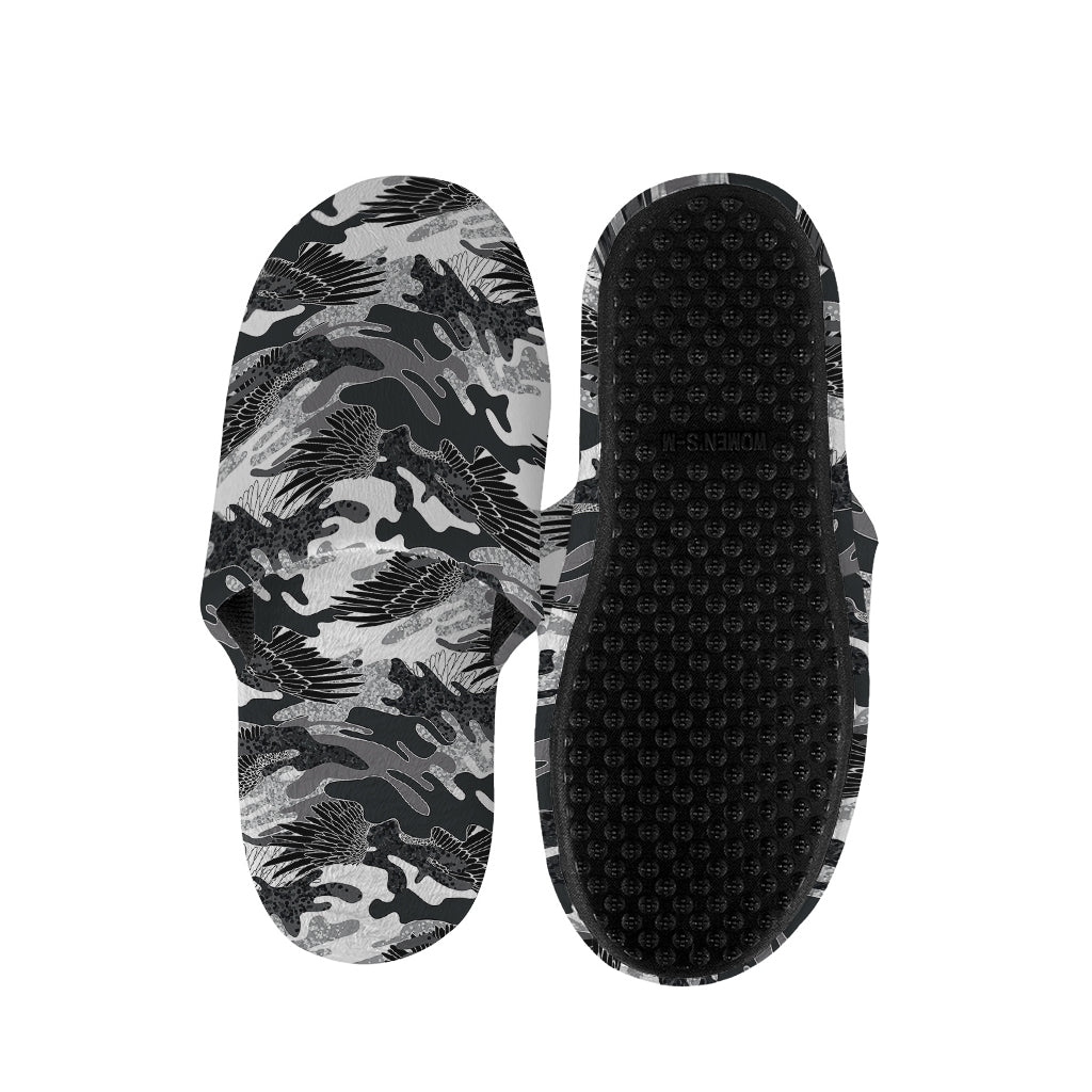 Camouflage Dazzle Wings Pattern Print Slippers