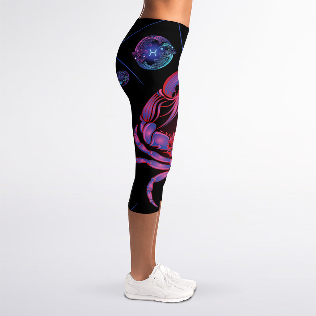 Cancer And Astrological Signs Print Women's Capri Leggings