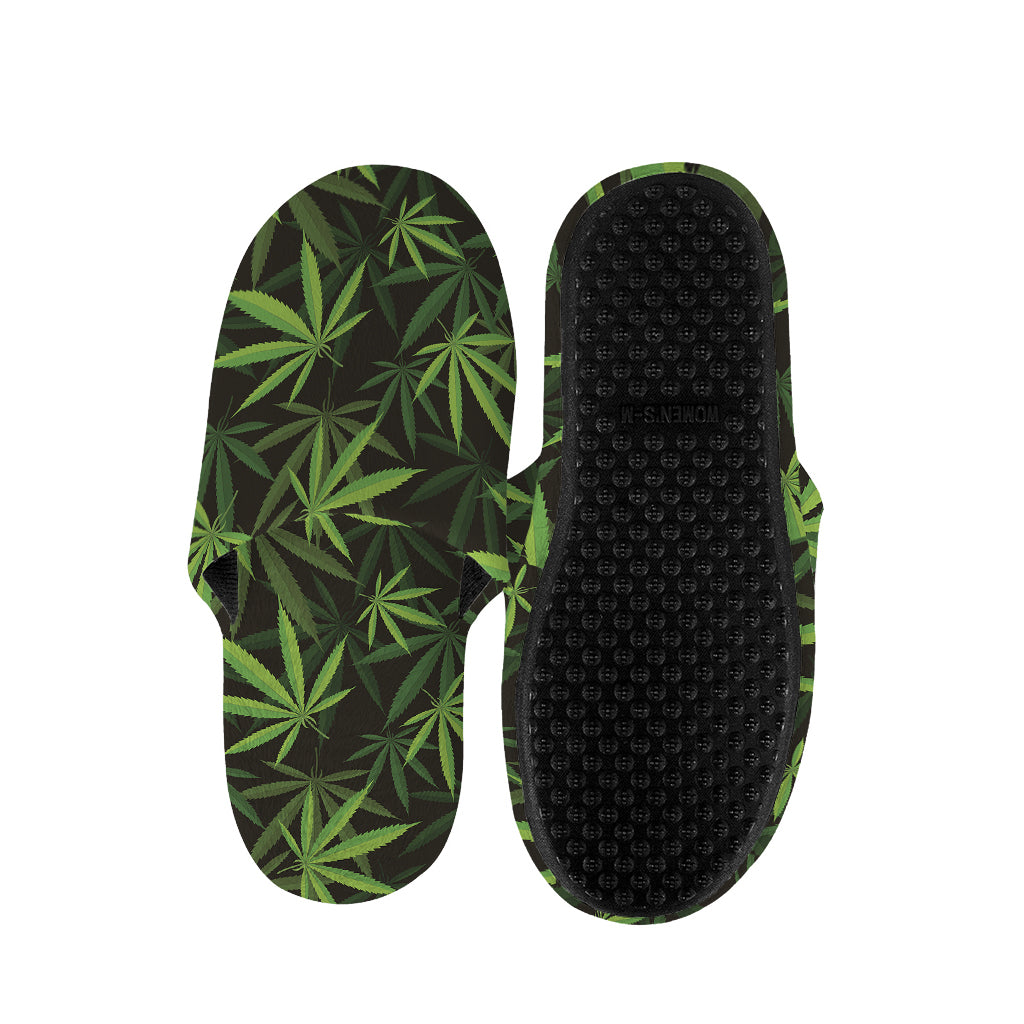 Cannabis Leaves Pattern Print Slippers