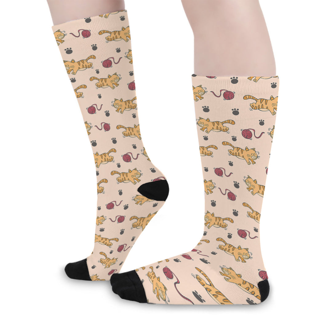 Cat And Yarn Ball Pattern Print Long Socks