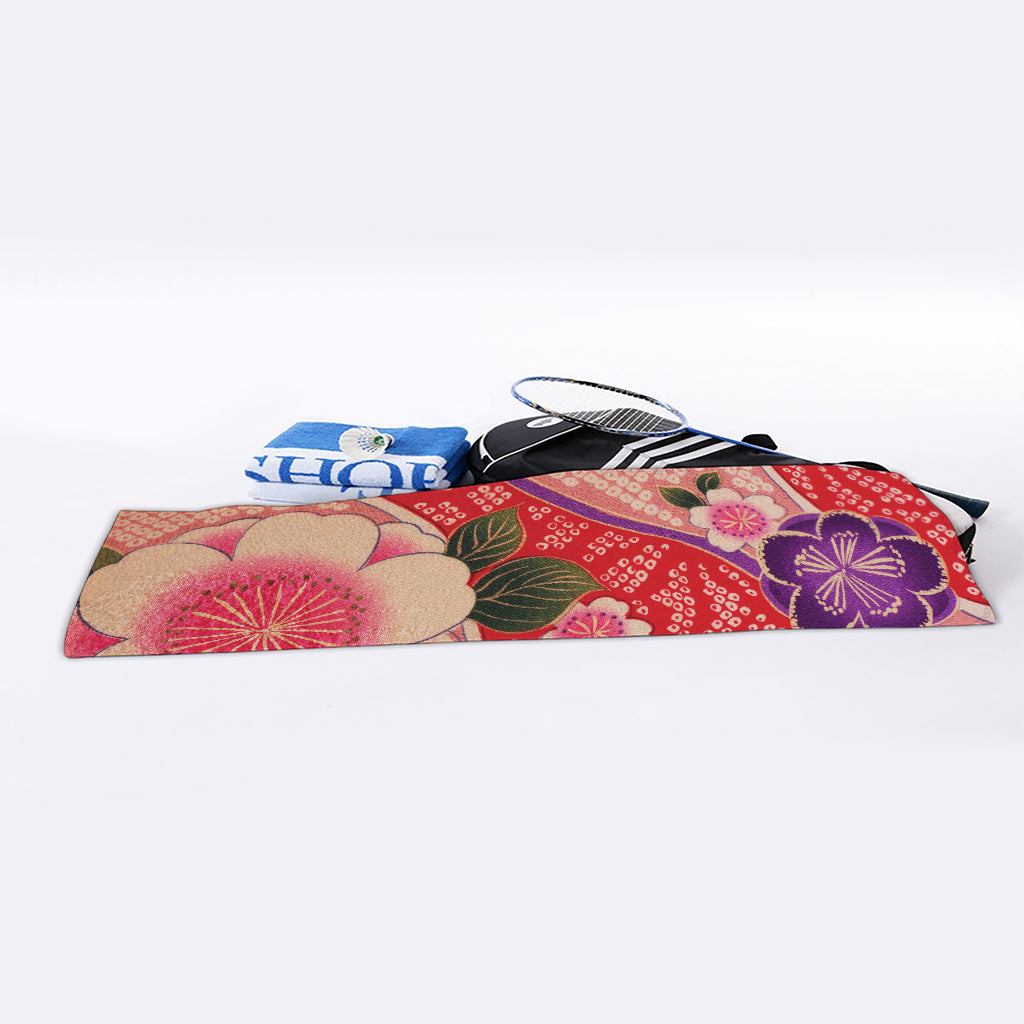 Cherry Blossom Kimono Pattern Print Sports Towel