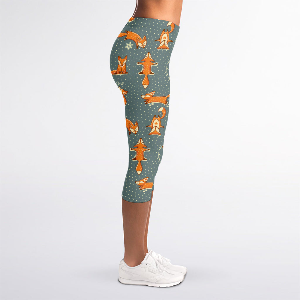 Christmas Fox Pattern Print Women's Capri Leggings