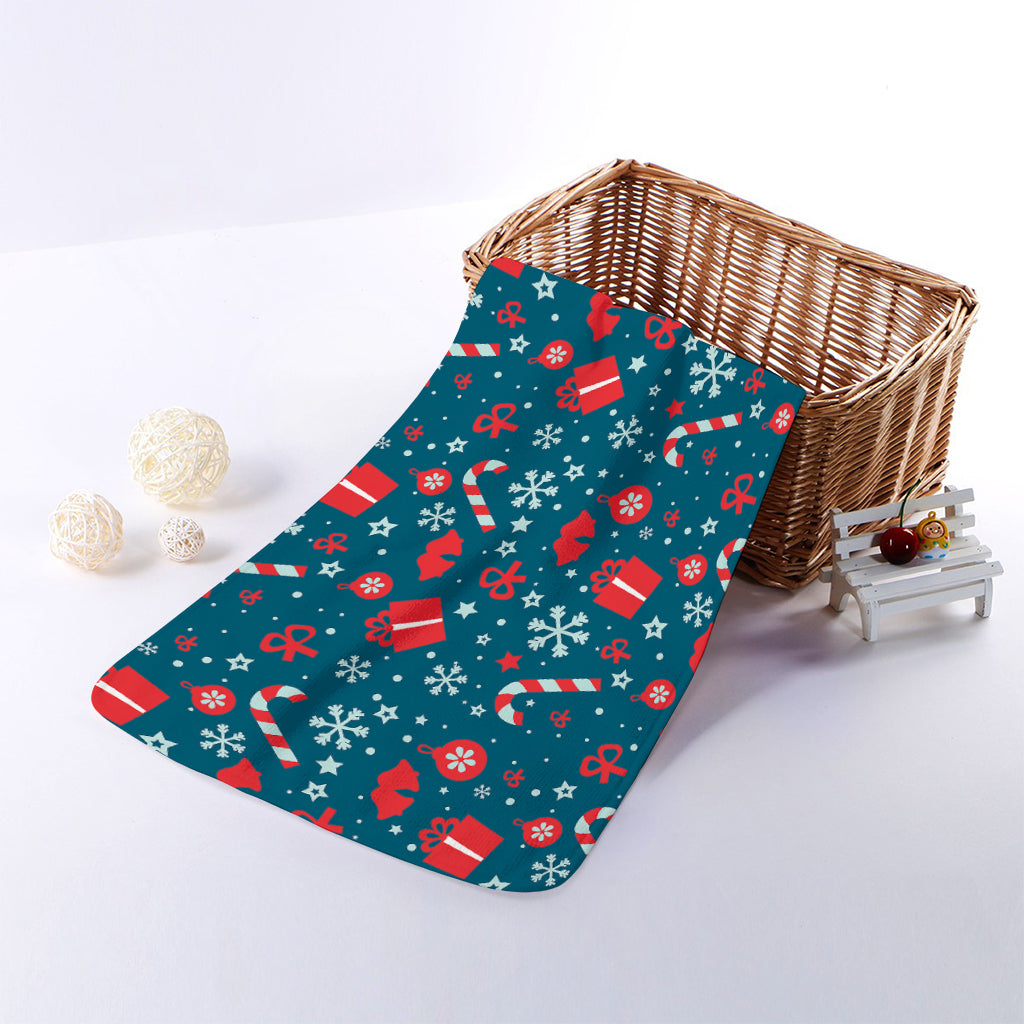 Christmas Holiday Elements Pattern Print Towel