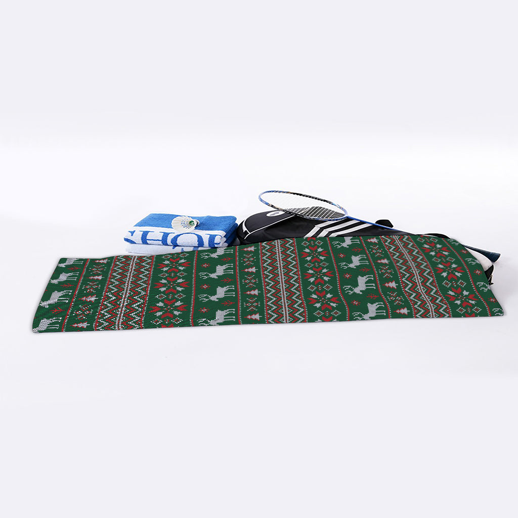 Christmas Holiday Knitted Pattern Print Sports Towel