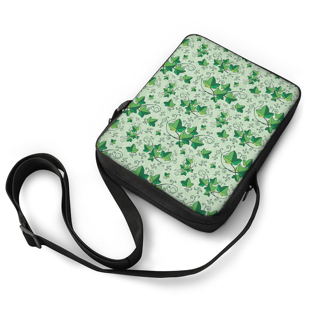 Christmas Ivy Leaf Pattern Print Rectangular Crossbody Bag