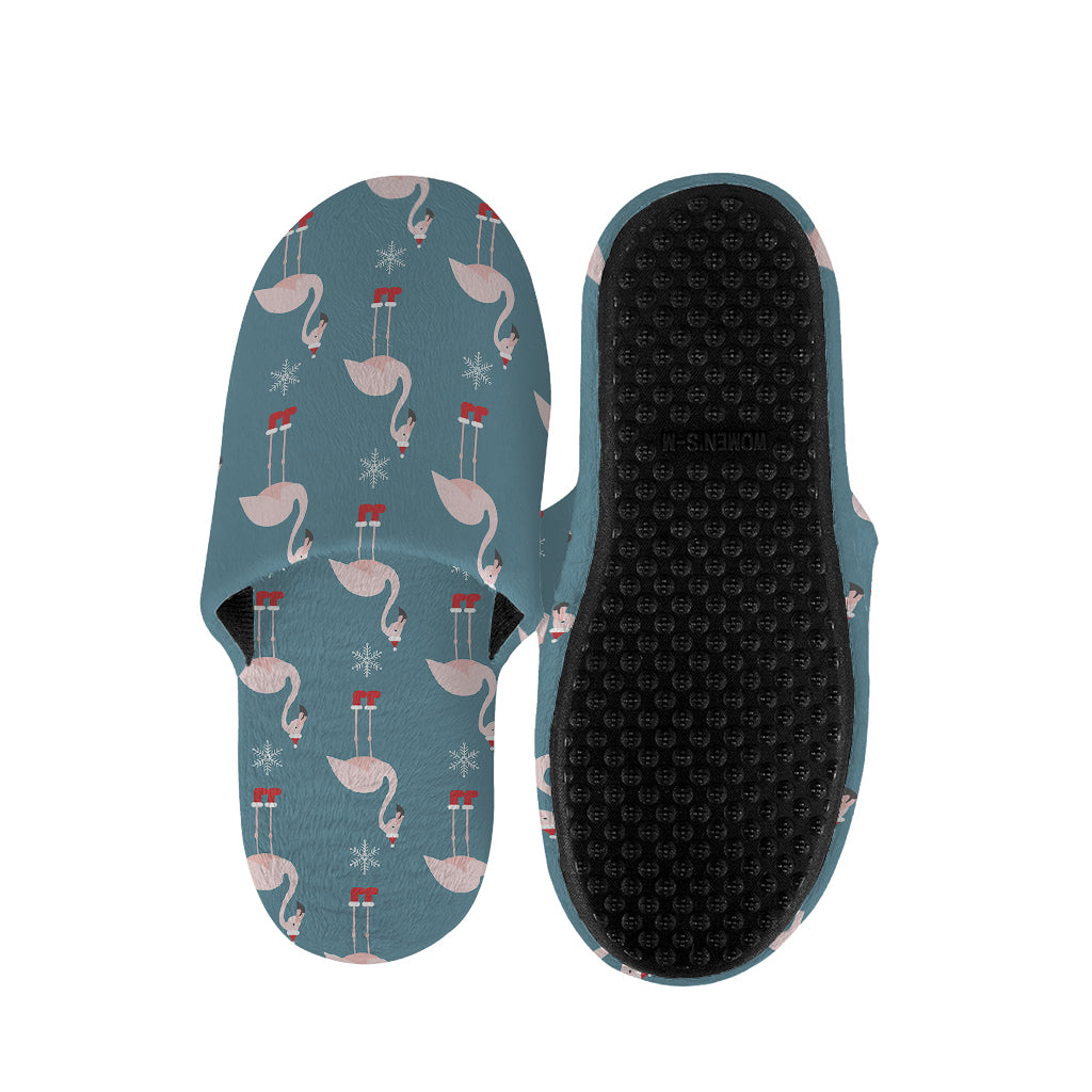 Christmas Snowy Flamingo Pattern Print Slippers