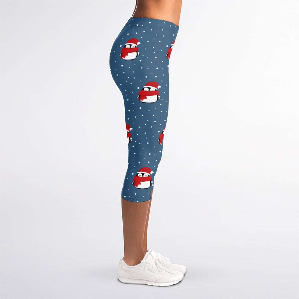 Christmas Snowy Penguin Pattern Print Women's Capri Leggings