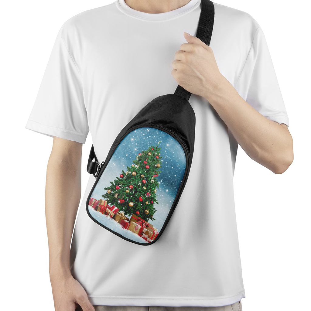 Christmas Tree And Snow Print Chest Bag