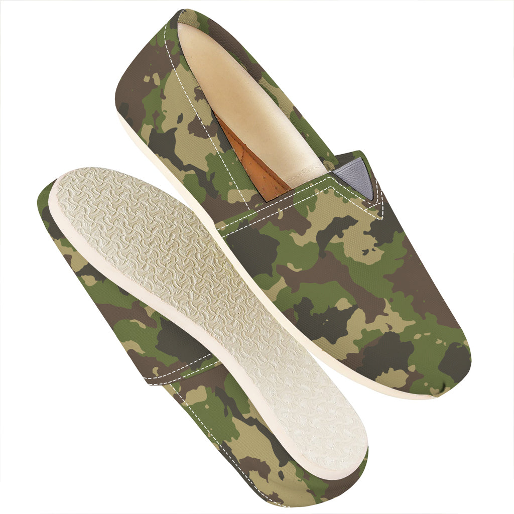 Classic Green Camouflage Print Casual Shoes