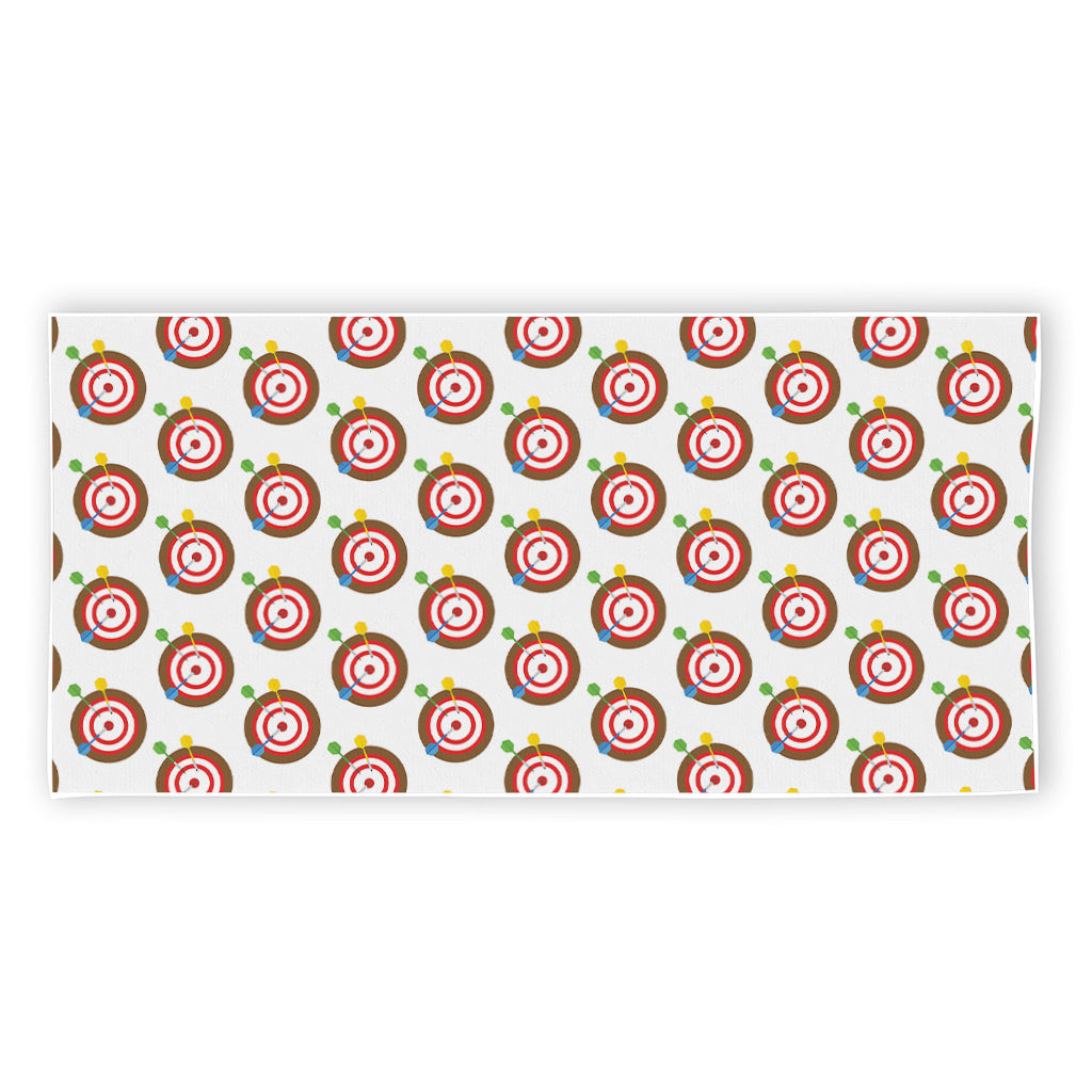 Colorful Darts And Dartboard Print Beach Towel