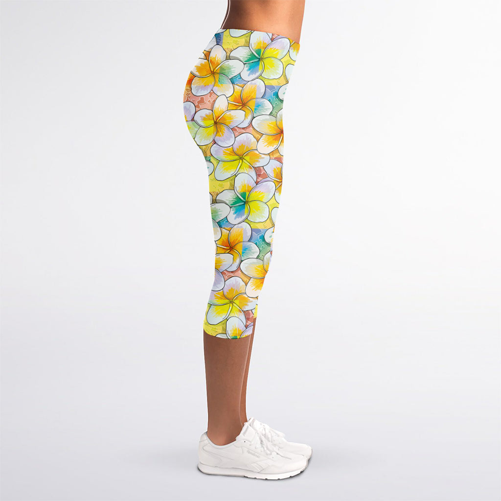 Colorful Frangipani Pattern Print Women's Capri Leggings