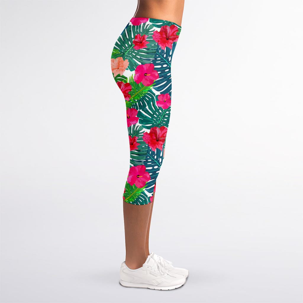 Colorful Hawaii Floral Pattern Print Women's Capri Leggings