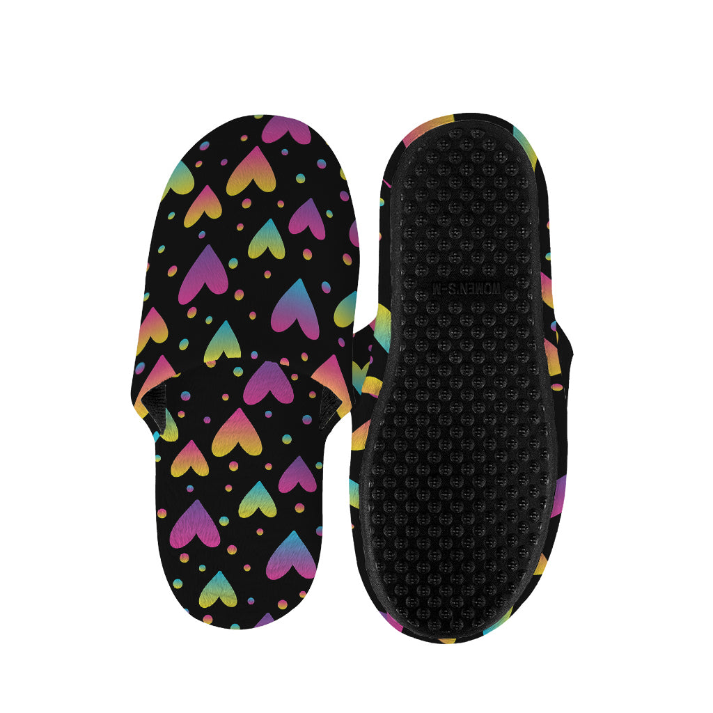 Colorful Heart Pattern Print Slippers