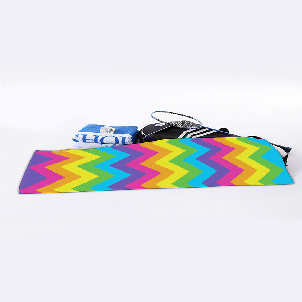 Colorful Zigzag Pattern Print Sports Towel