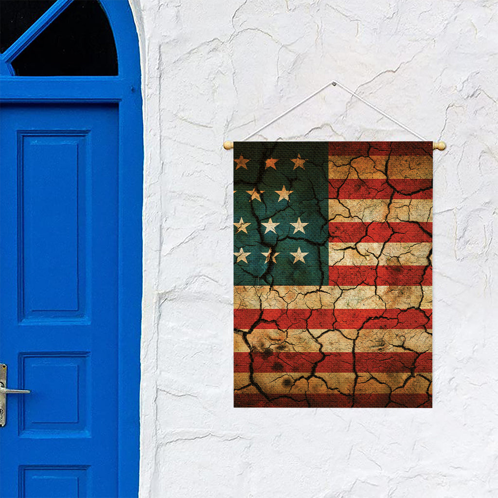 Cracked American Flag Print Garden Flag