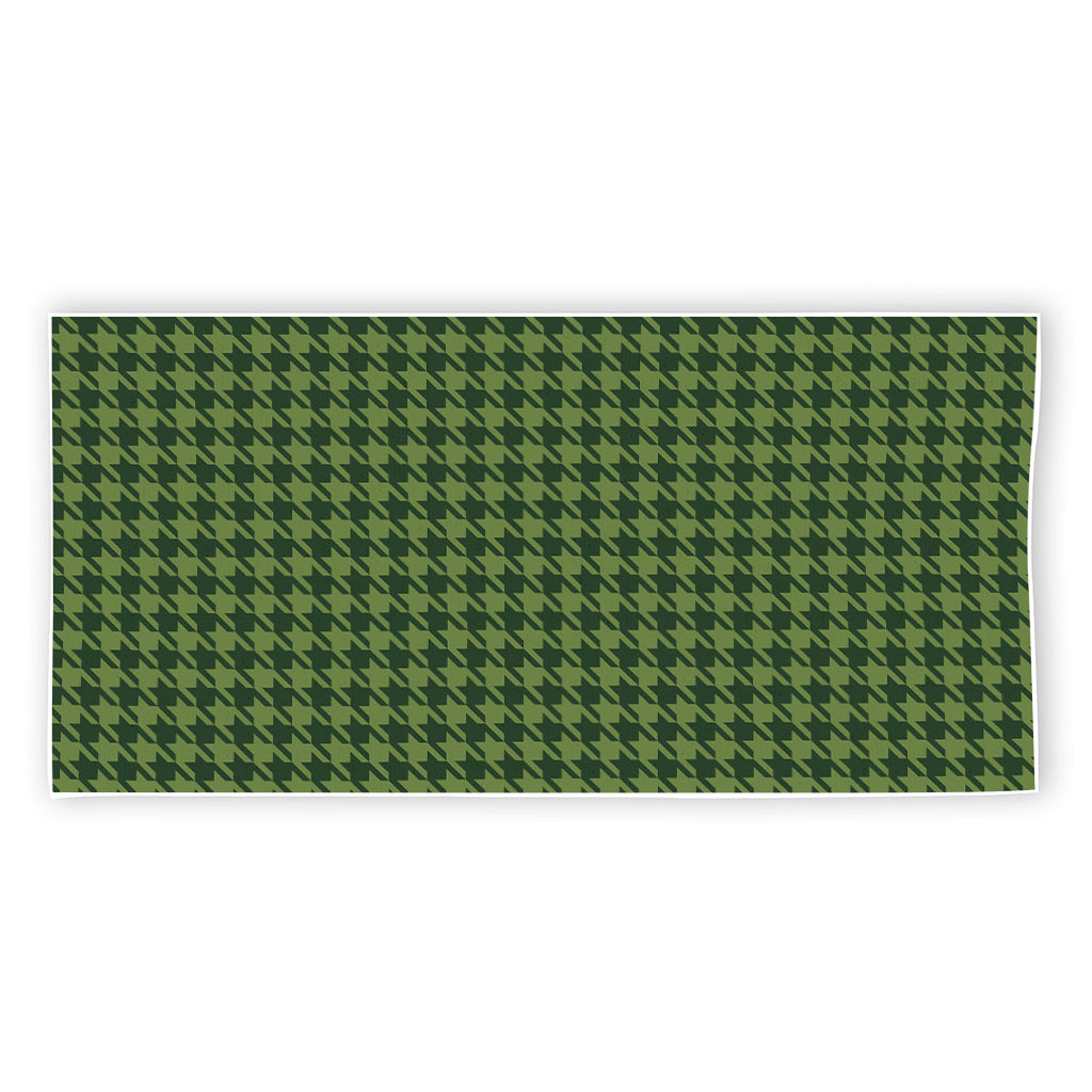 Deep Green Houndstooth Pattern Print Beach Towel