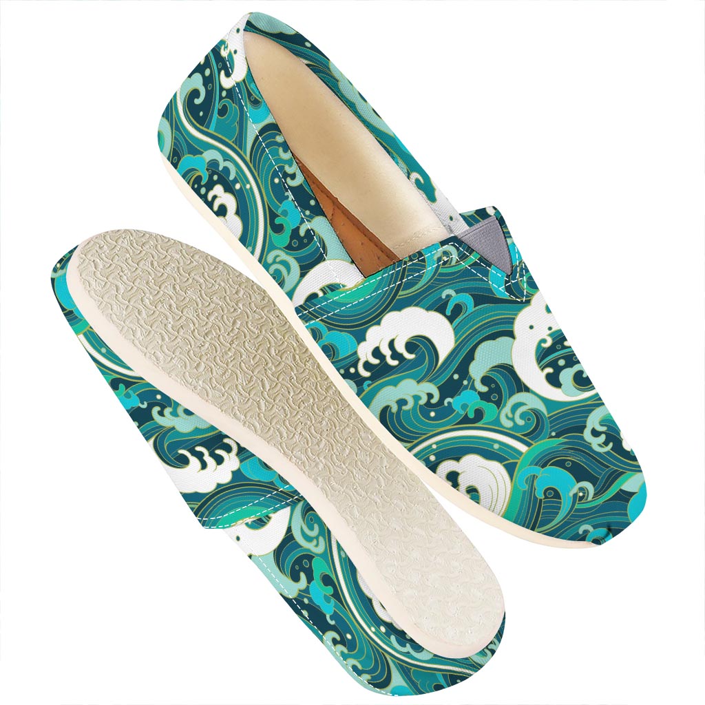 Deep Sea Wave Surfing Pattern Print Casual Shoes