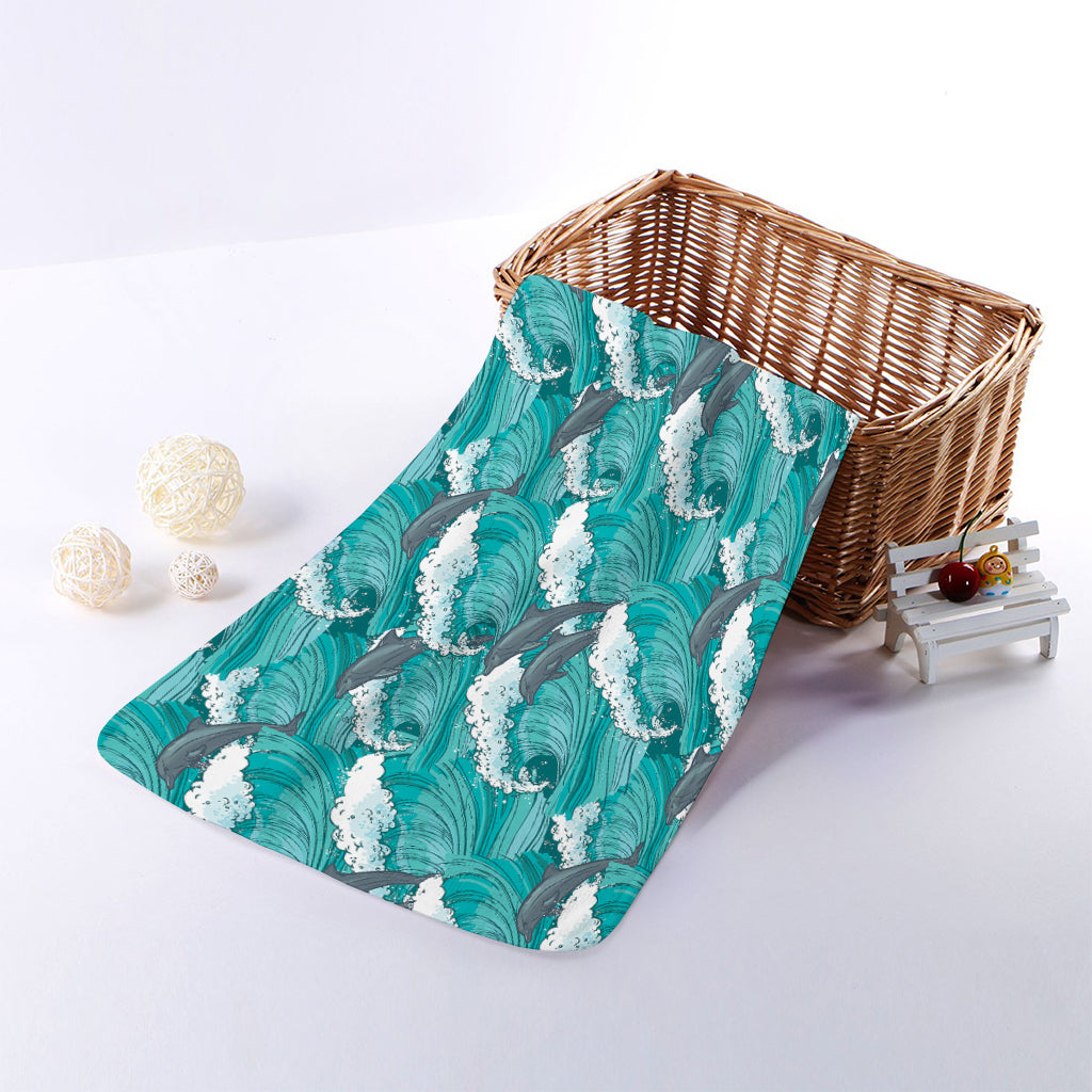 Dolphin Riding Waves Pattern Print Towel