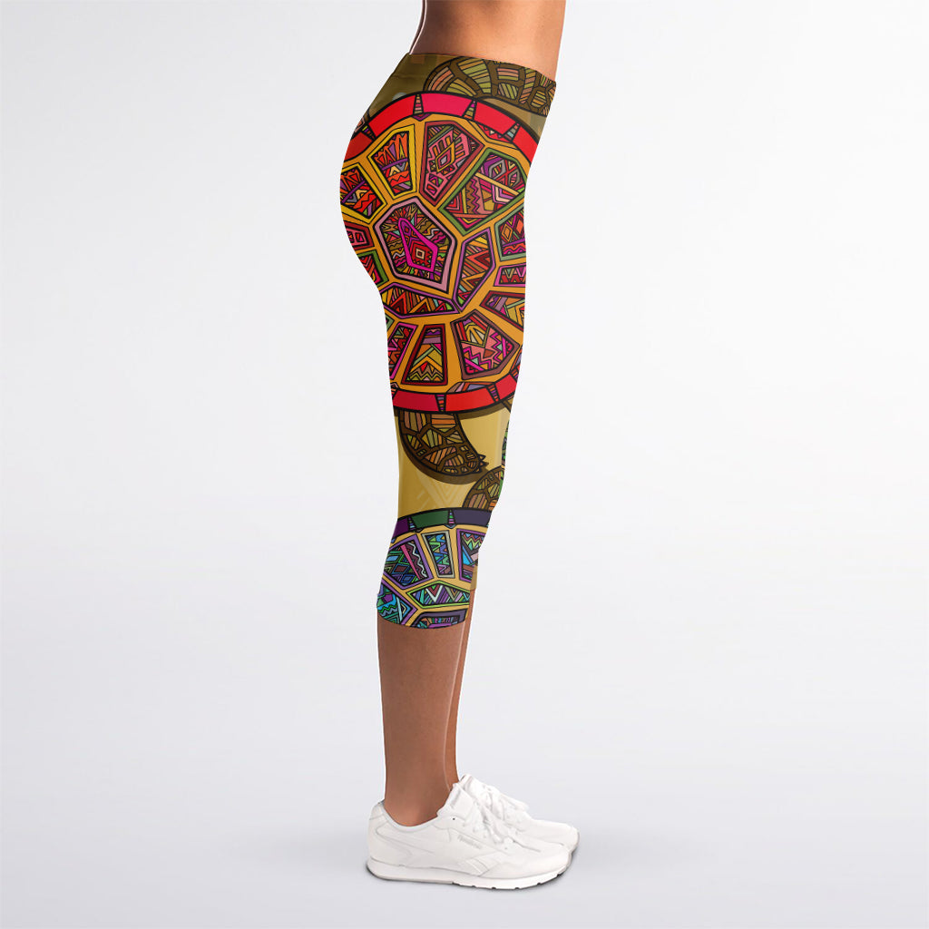 Ethnic Sea Turtles Print Women's Capri Leggings
