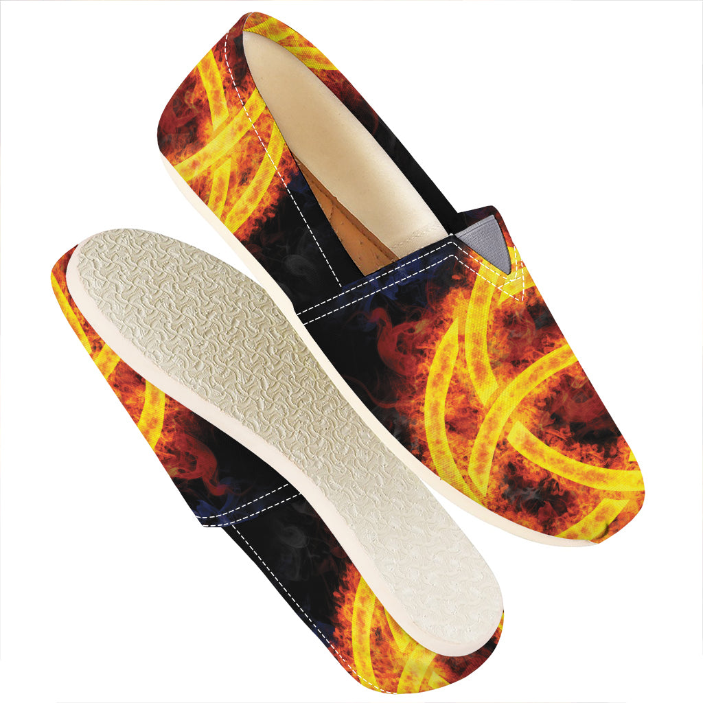 Fire Celtic Knot Print Casual Shoes
