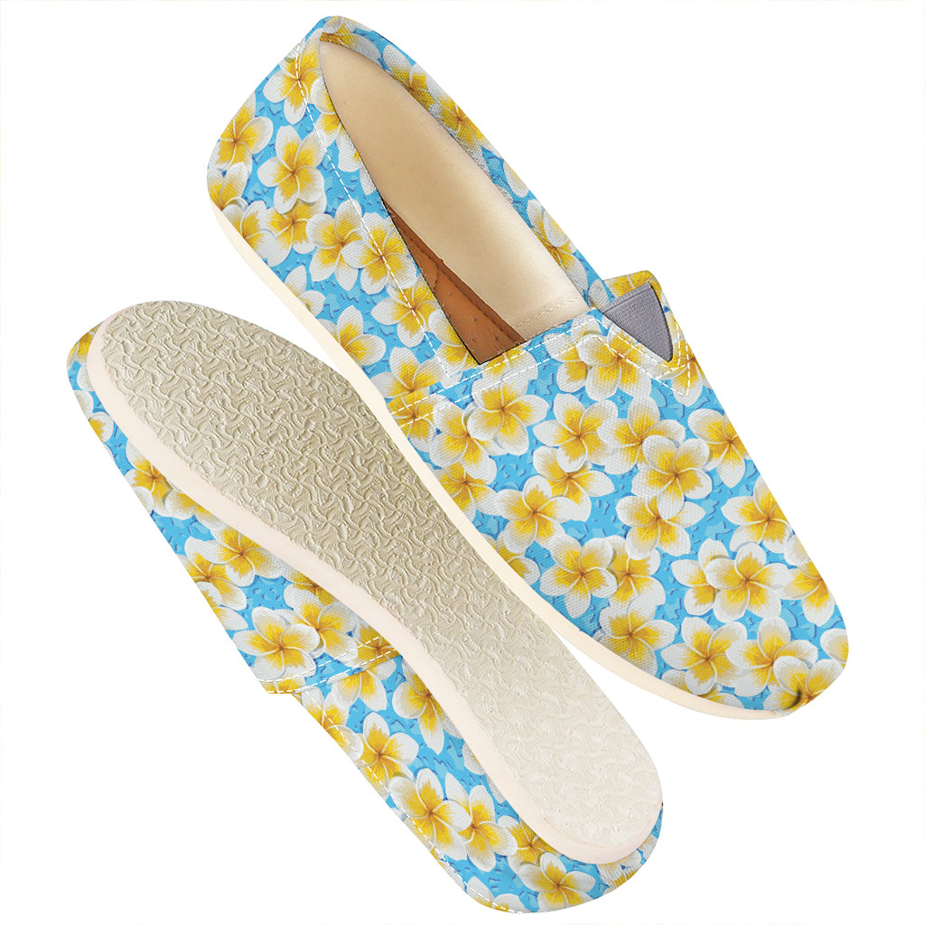 Frangipani On The Water Pattern Print Casual Shoes