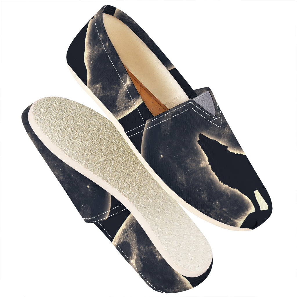 Full Moon Howling Wolf Print Casual Shoes